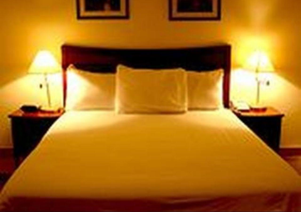 Three Arms Hotel Lagos Exteriör bild